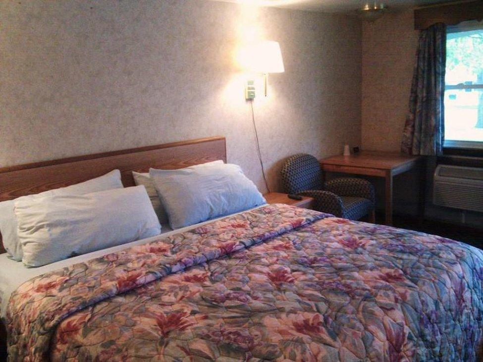 Dartmouth Motor Inn Eksteriør billede